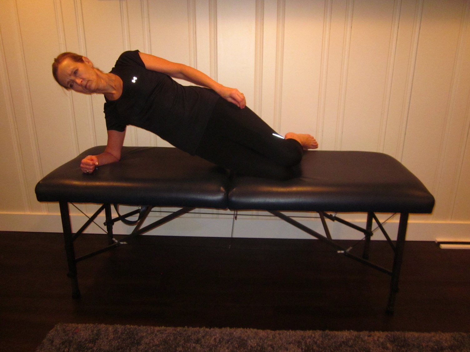 Core Side plank on knees.jpeg