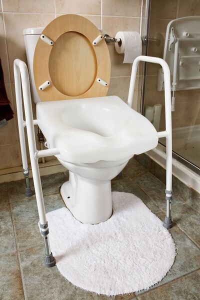 File:Toilet chair.jpg