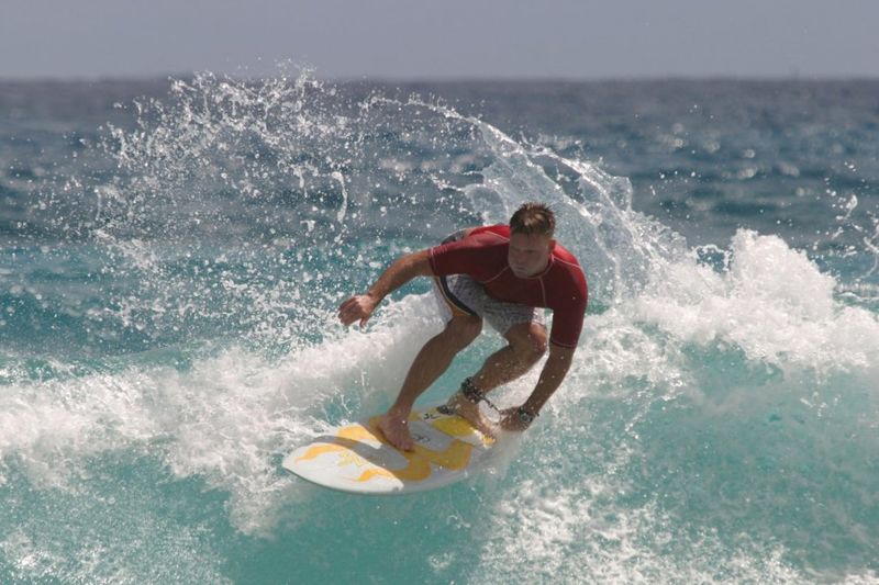 File:Surfing Hawaii.jpg