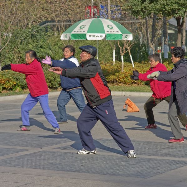 File:Old people are making sports.jpg