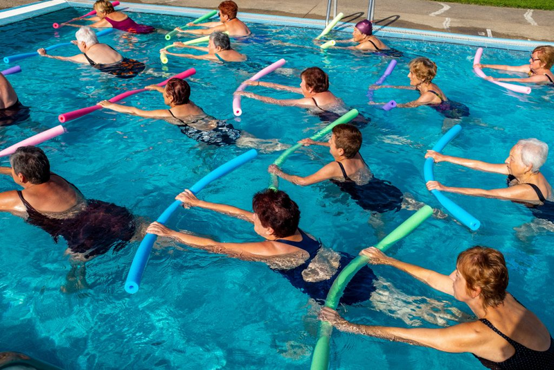 File:Group hydrotherapy .png