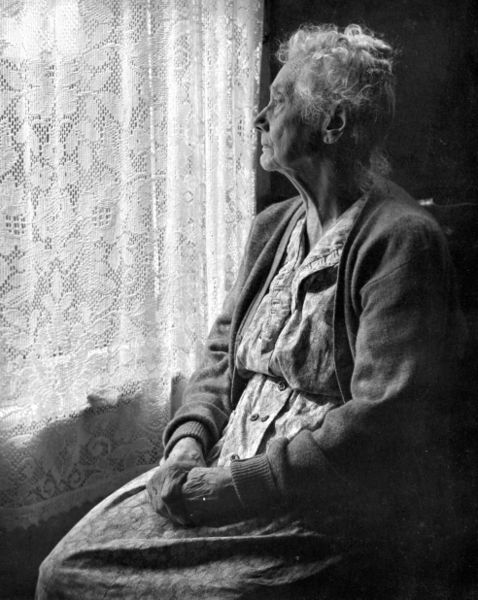 File:Elderly Woman.jpg